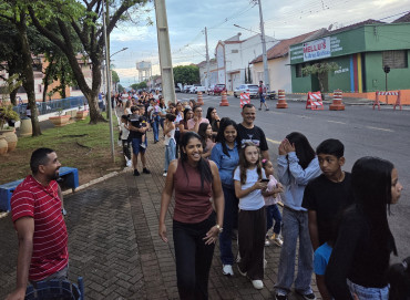 Foto 8: Tardezinha do Samba reúne música, lazer e diversão para toda a família em Quatá
