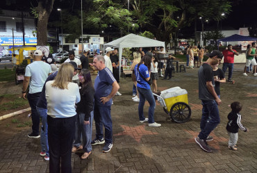 Foto 22: Tardezinha do Samba reúne música, lazer e diversão para toda a família em Quatá