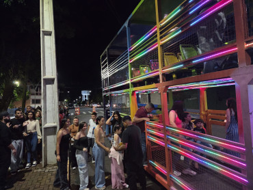 Foto 32: Tardezinha do Samba reúne música, lazer e diversão para toda a família em Quatá