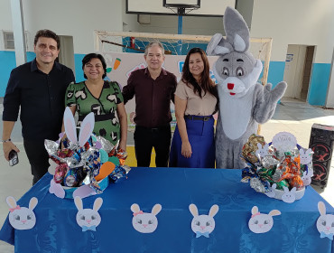 Foto 15: Doce Páscoa! Prefeitura de Quatá realiza entrega de Ovos de Páscoa 