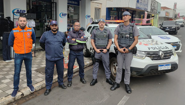 Foto 9: Maio Amarelo reforça conscientização e segurança no trânsito em Quatá