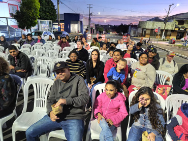 Foto 29: Projeto Nossa Energia promove ações em Quatá com troca de lâmpadas, ventiladores e sorteio de geladeiras