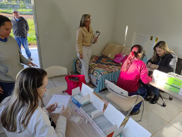 Foto 4: Saúde realiza testes rápidos em Funcionários da Granja Ueyama