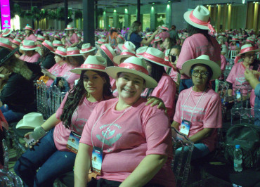 Foto 9: Quatá presente no 4º Encontro Estadual de Mulheres do Agro