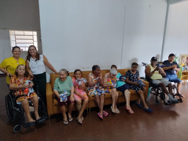 Foto 32: Doce Páscoa! Prefeitura de Quatá realiza entrega de Ovos de Páscoa 