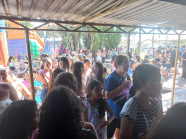 Foto 66: Festa do Trabalhador conta com diversas ações e reúne centenas de pessoas