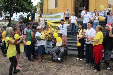 Foto 63: Setembro Amarelo: Secretaria de Saúde, por meio do CAPS I de Quatá, promove ação pela valorização da vida