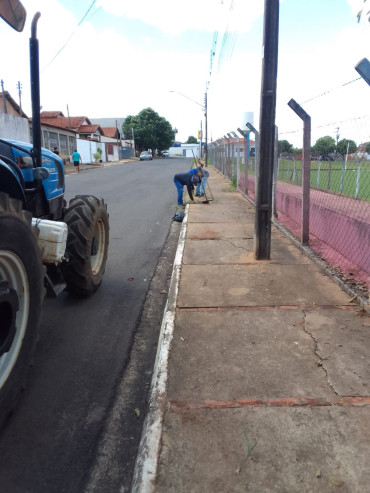 Foto 28: LIMPEZA, MANUTENÇÃO, REPAROS E SERVIÇOS DIVERSOS