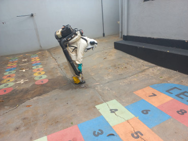 Foto 100: Preparativos para volta às aulas 