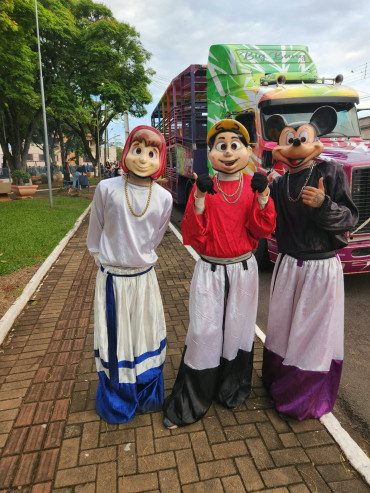 Foto 78: Tardezinha do Samba reúne música, lazer e diversão para toda a família em Quatá