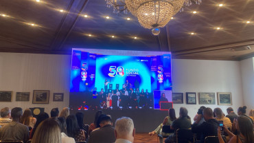 Foto 15: Quatá é contemplada com veículo 0km para o Fundo Social - Programa Equipagem, em evento no Palácio dos Bandeirantes