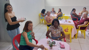 Foto 31: Bingo da Roça marca atividade em comemoração ao Dia Internacional da Mulher em Quatá