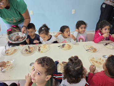 Foto 28: Semana da Criança tem cardápio especial e churrasco nas Escolas e Creches municipais de Quatá