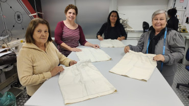 Foto 48: Quatá recebe Unidade Móvel de Confecção Industrial do SENAI