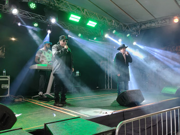 Foto 6: Comarca de Quatá celebra 81 anos com Sextou especial ao som de Zé Rico & Rikaço e DJ Vitão