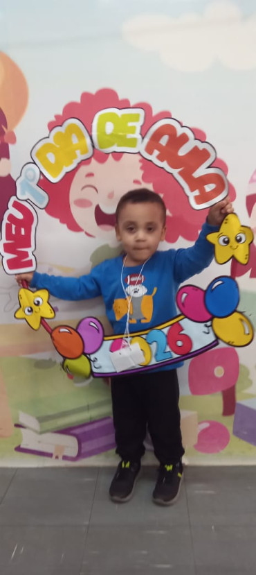 Foto 19: Alunos de Quatá recebem material escolar e são recepcionados com acolhimento e carinho no primeiro dia de aula