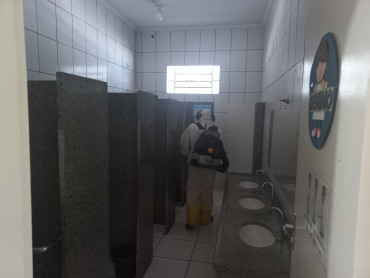 Foto 30: Preparativos para volta às aulas 