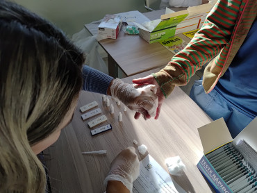 Foto 7: Saúde realiza testes rápidos em Funcionários da Granja Ueyama