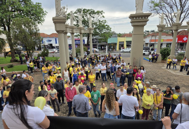Foto 19: Setembro Amarelo: Secretaria de Saúde, por meio do CAPS I de Quatá, promove ação pela valorização da vida