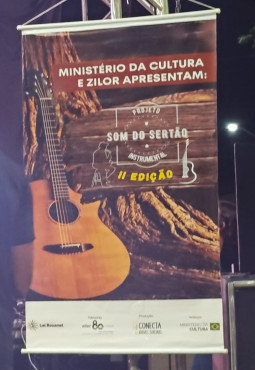 Foto 18: Projeto Som do Sertão reuniu público em noite de valorização da música raiz em Quatá