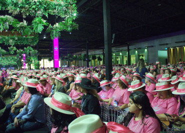Foto 27: Quatá presente no 4º Encontro Estadual de Mulheres do Agro