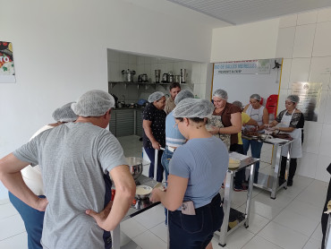 Foto 59: Práticas de preparo e combate ao esperdício de alimentos são temas do Curso do Cozinhalimento