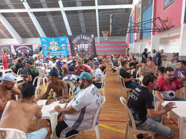 Foto 74: Quatá sedia primeira etapa do 6º Campeonato Estadual de Truco