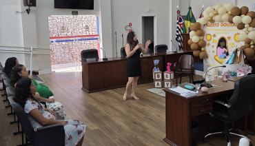 Foto 14: Aleitamento materno: informação que transforma!