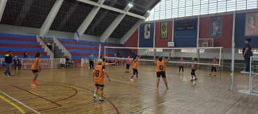 Foto 54: Quatá celebra o Dia do Idoso com partida de voleibol adaptado