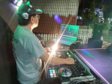 Foto 33: Prefeitura de Quatá promove fim de semana cultural com 'Sextou Sertanejo' e 'Domingo na Roça' na Praça da Fonte