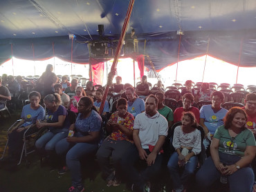 Foto 10: Ação cultural proporciona entretenimento no Circo para usuários de serviços municipais de Quatá