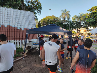 Foto 20: Treinão In9ve reúne participantes em atividade esportiva em Quatá