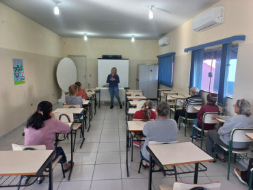 Foto 55: Ação educativa em combate e Dengue e o Escorpião