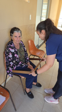 Foto 17: Quatá recebe novas cadeiras de rodas e de banho para pacientes atendidos pelo SUS