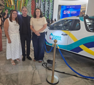 Foto 6: Quatá é contemplada com veículo 0km para o Fundo Social - Programa Equipagem, em evento no Palácio dos Bandeirantes