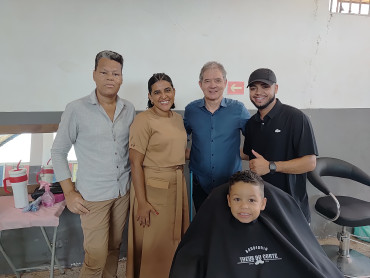 Foto 35: Festa do Trabalhador conta com diversas ações e reúne centenas de pessoas