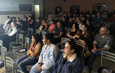 Foto 4: Quatá recebe o Espetáculo teatral 