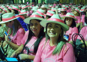 Foto 14: Quatá presente no 4º Encontro Estadual de Mulheres do Agro