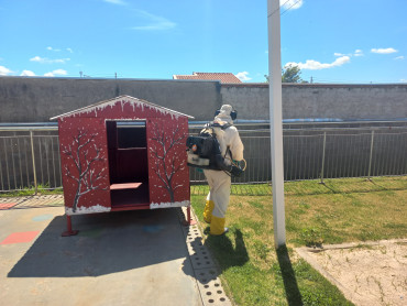 Foto 16: Preparativos para volta às aulas 