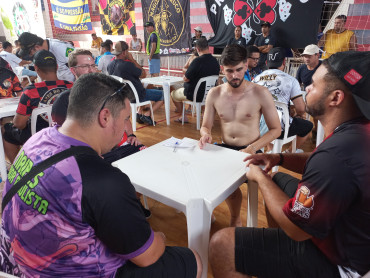 Foto 67: Quatá sedia primeira etapa do 6º Campeonato Estadual de Truco