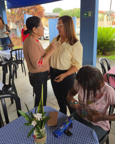 Foto 20: CRAS promove café da manhã especial em comemoração ao Dia do Idoso