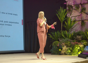 Foto 5: Quatá presente no 4º Encontro Estadual de Mulheres do Agro
