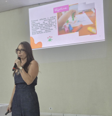 Foto 16: Formação fortalece a Educação Inclusiva em Quatá