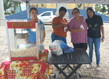 Foto 18: Vacinação antirrábica, testes de leishmaniose e adoção de animais são realizados em Quatá