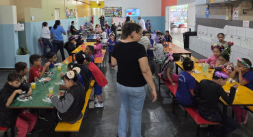 Foto 41: Semana da Criança tem cardápio especial e churrasco nas Escolas e Creches municipais de Quatá