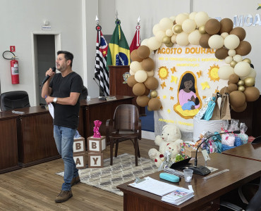Foto 2: Aleitamento materno: informação que transforma!