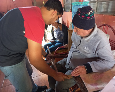 Foto 20: Quatá recebe novas cadeiras de rodas e banho