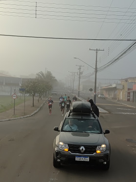 Foto 29: Mesmo com mal tempo, corrida de pedestre TVCOM RUNNING reúne mais de 300 participantes 