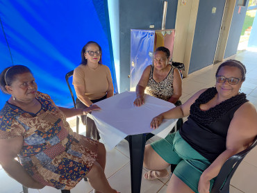 Foto 29: CRAS realiza café especial em comemoração ao Dia das Mulheres