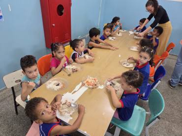 Foto 71: Semana da Criança tem cardápio especial e churrasco nas Escolas e Creches municipais de Quatá